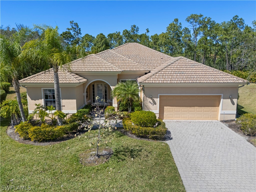 7942 Founders Circle Naples FL 34104 226005392 image1