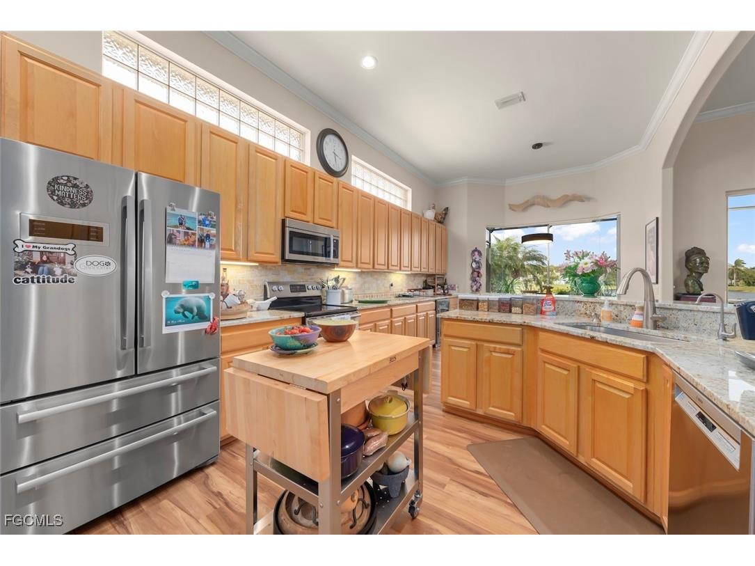 7944 Glenfinnan Circle Fort Myers FL 33912 2025020011 image22