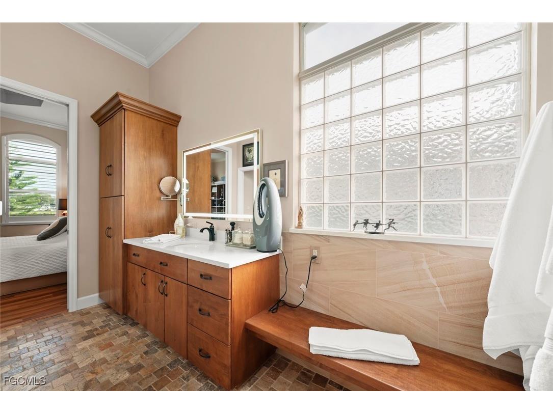 7944 Glenfinnan Circle Fort Myers FL 33912 2025020011 image31