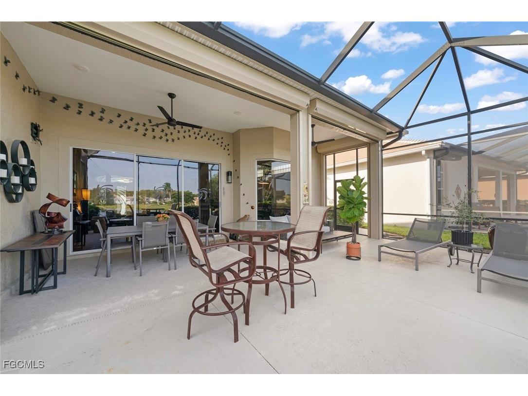 7944 Glenfinnan Circle Fort Myers FL 33912 2025020011 image34