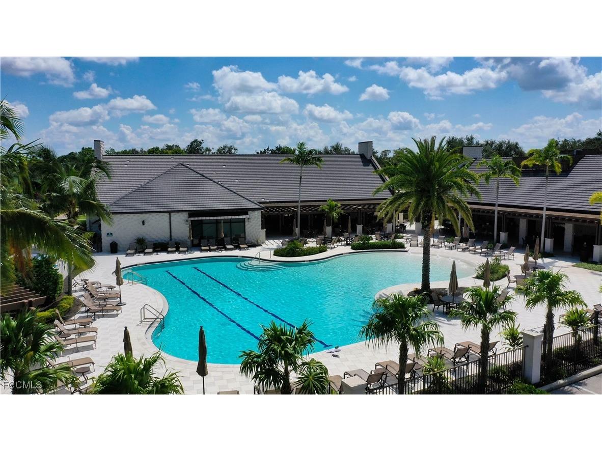 7944 Glenfinnan Circle Fort Myers FL 33912 2025020011 image49