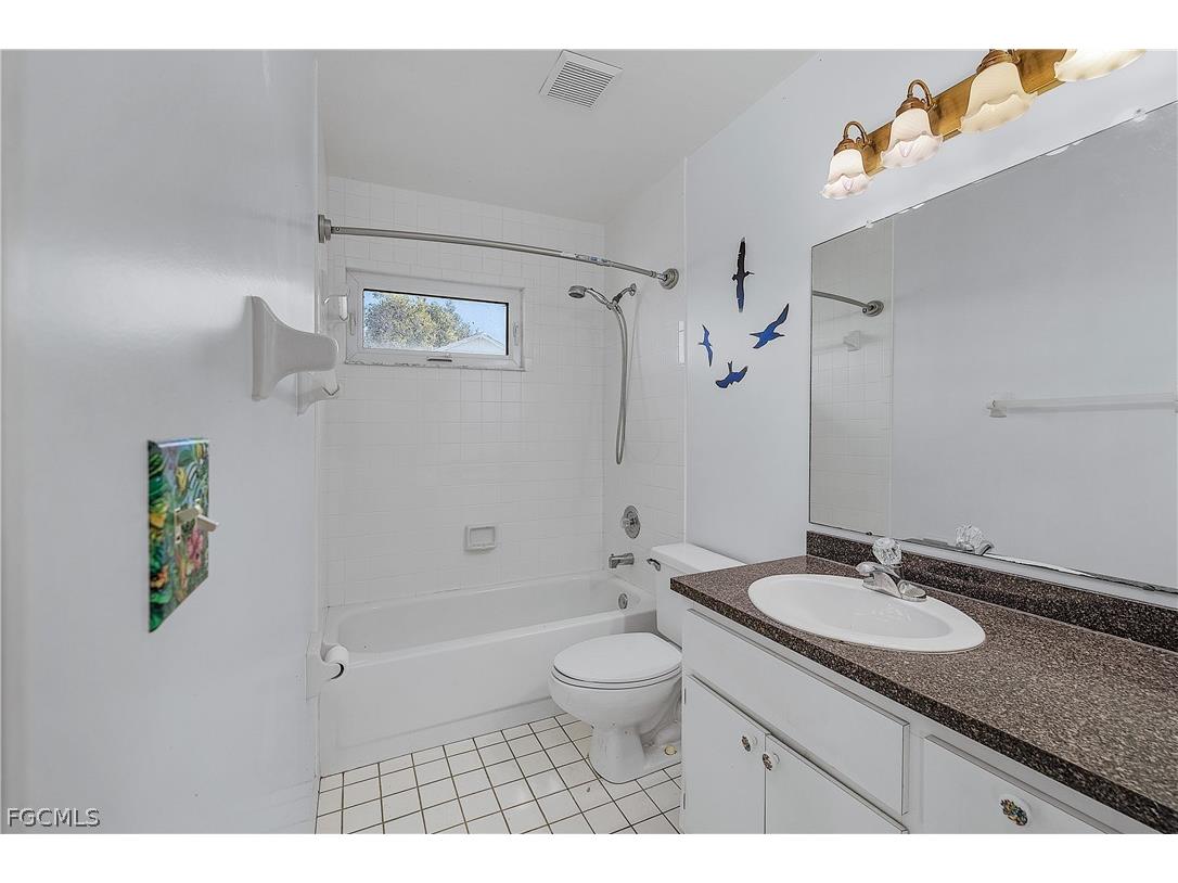 7947 Gabion Court Bokeelia FL 33922 2026006576 image16