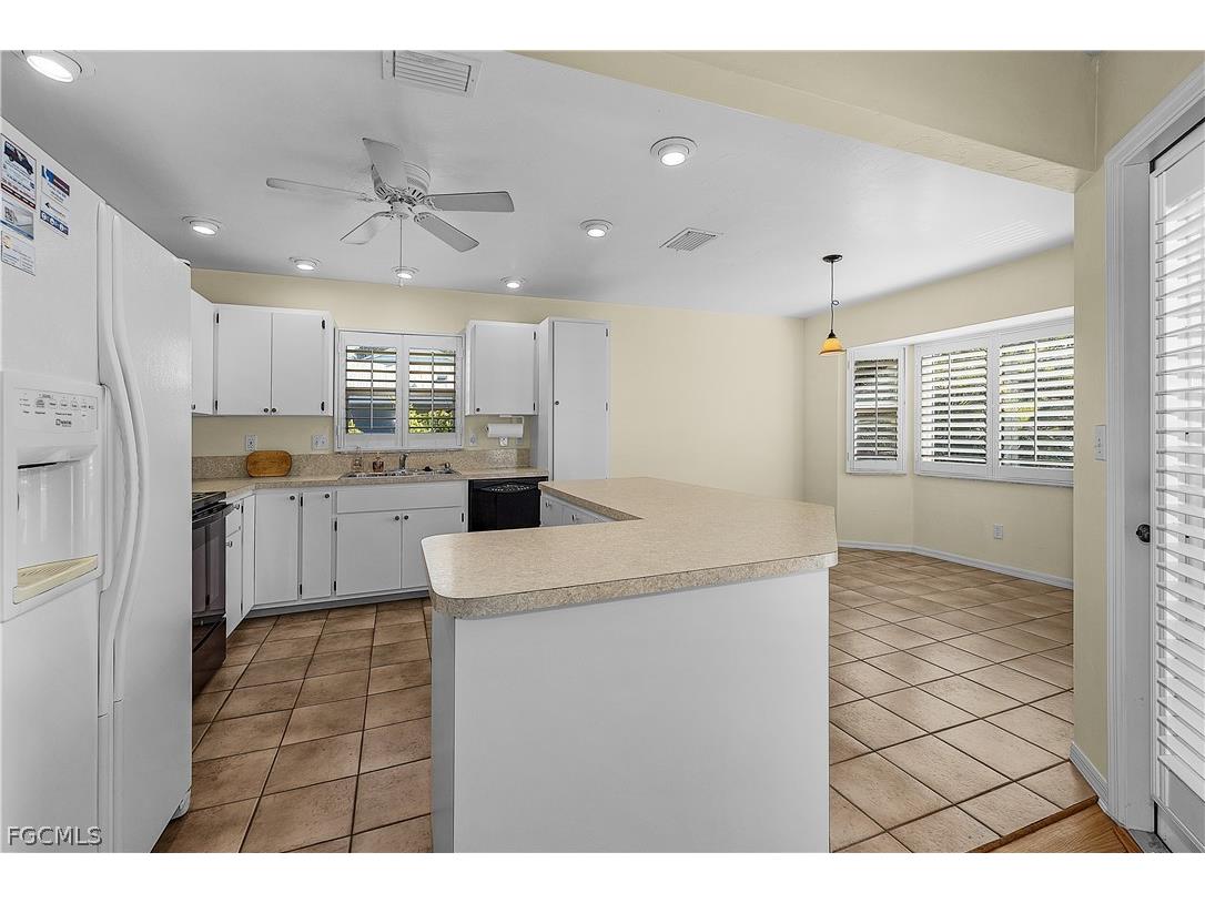 7947 Gabion Court Bokeelia FL 33922 2026006576 image21