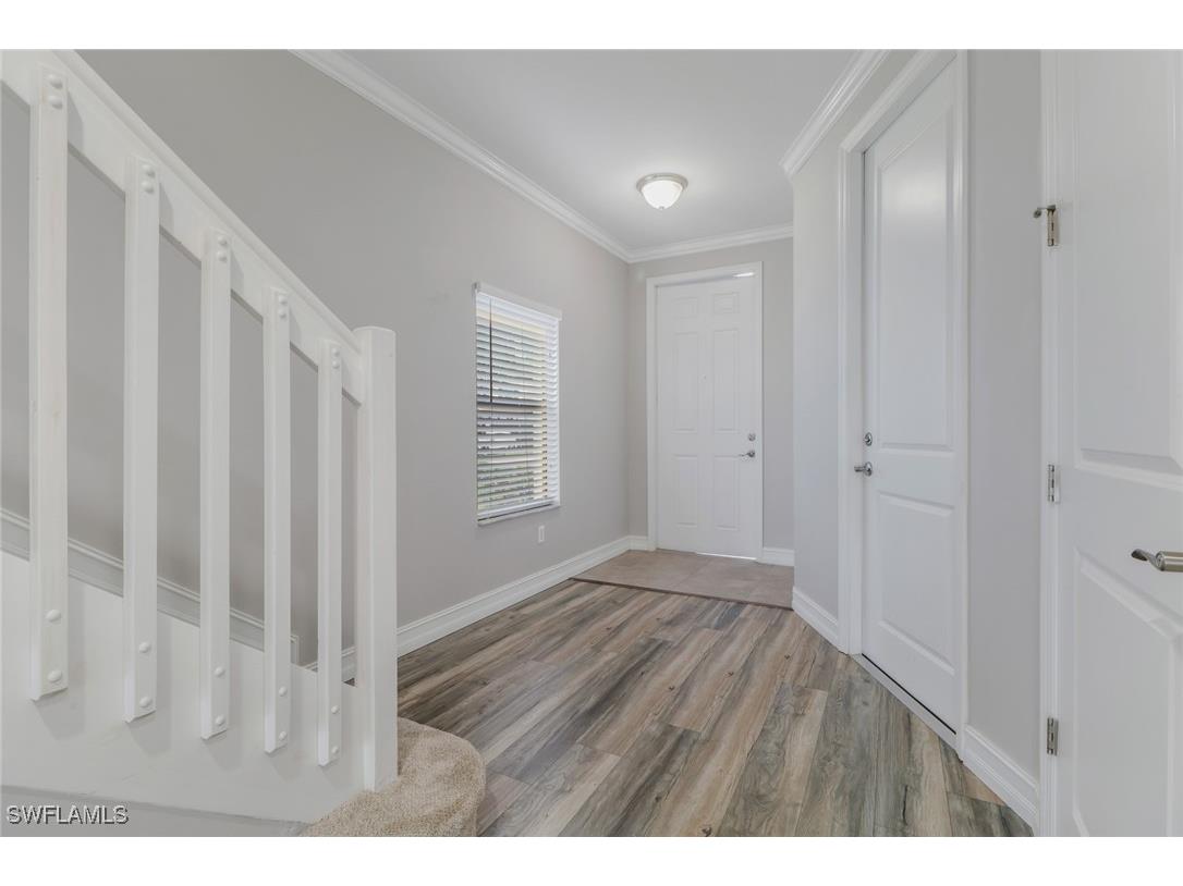 7948 Bristol Circle Naples FL 34120 225071954 image2