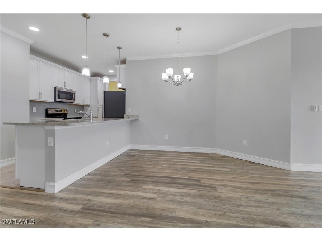 7948 Bristol Circle Naples FL 34120 225071954 image8