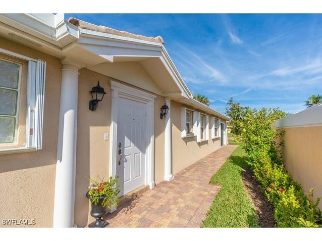 7949 Umberto Court Naples FL 34114 225000984 image1