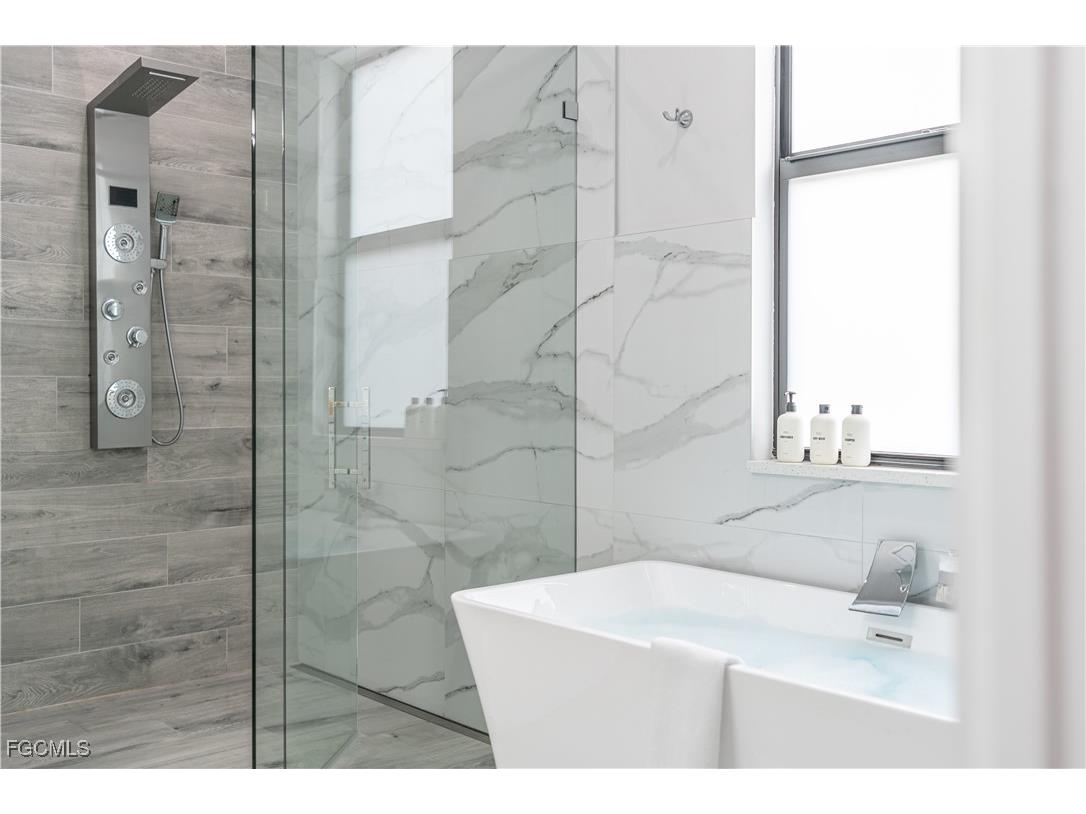 795 108th Avenue N Naples FL 34108 2026003325 image18