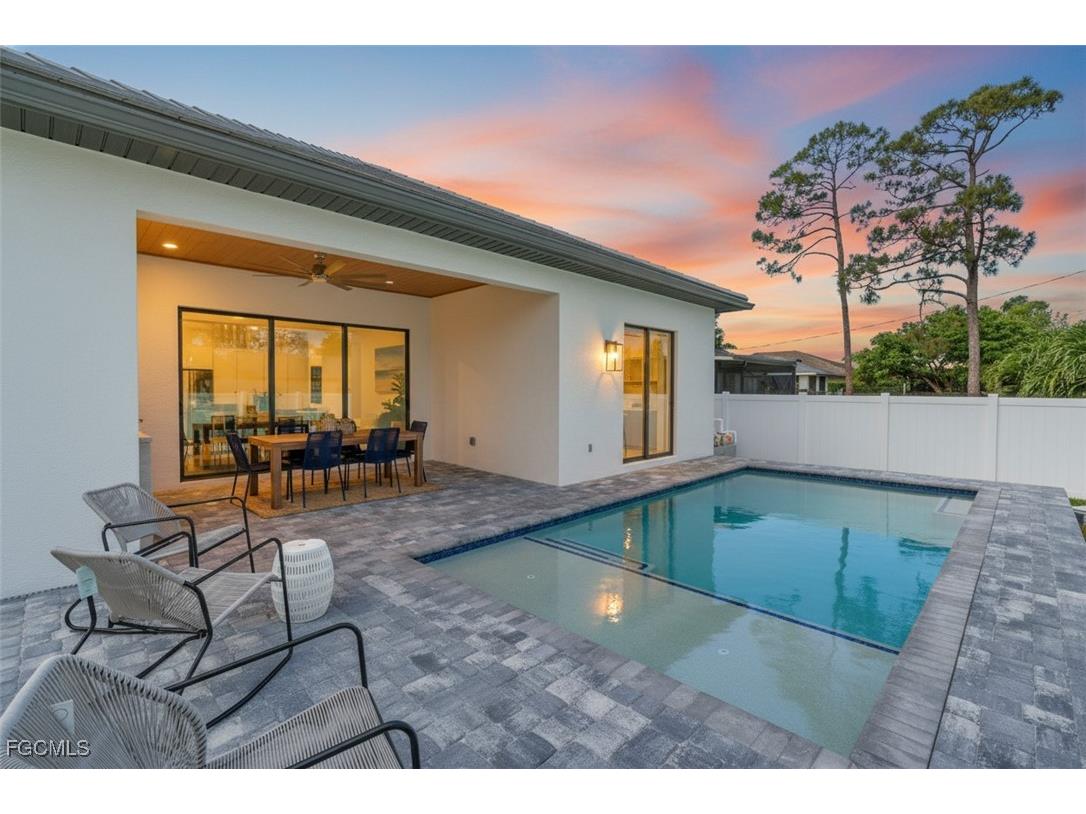 795 108th Avenue N Naples FL 34108 2026003325 image2