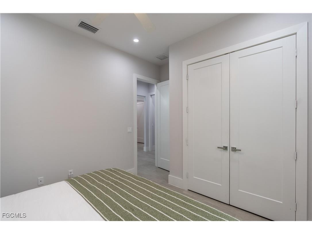 795 108th Avenue N Naples FL 34108 2026003325 image32