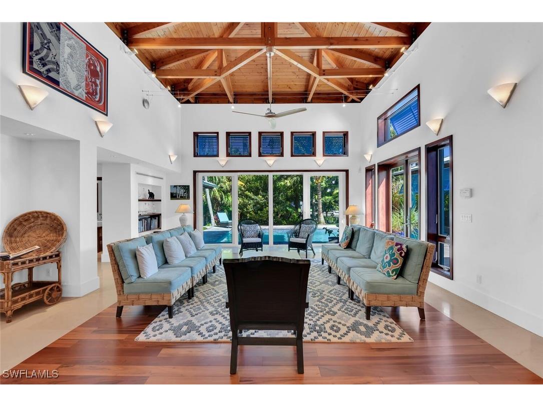 795 18th Avenue S Naples FL 34102 225073603 image1