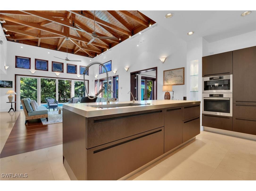 795 18th Avenue S Naples FL 34102 225073603 image11