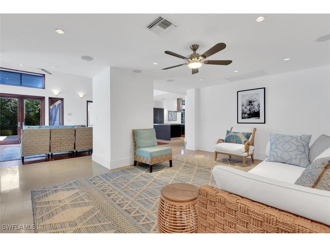 795 18th Avenue S Naples FL 34102 225073603 image18