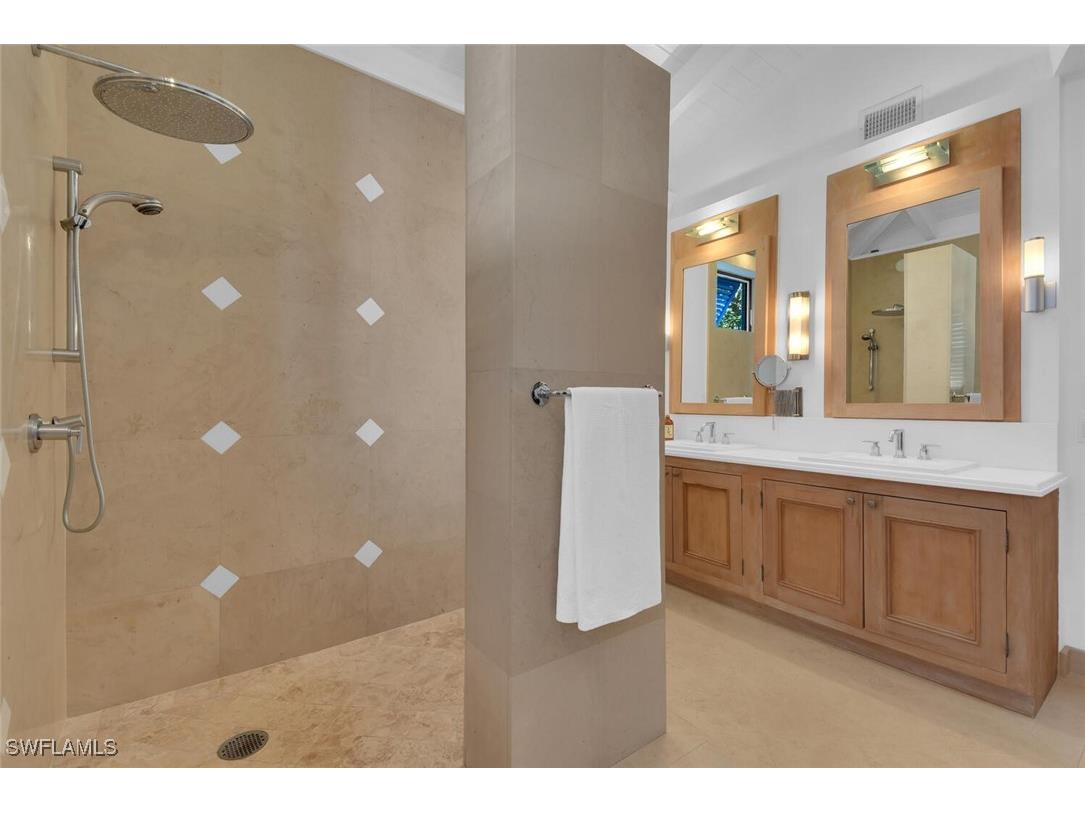 795 18th Avenue S Naples FL 34102 225073603 image25