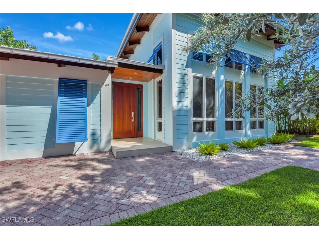 795 18th Avenue S Naples FL 34102 225073603 image3