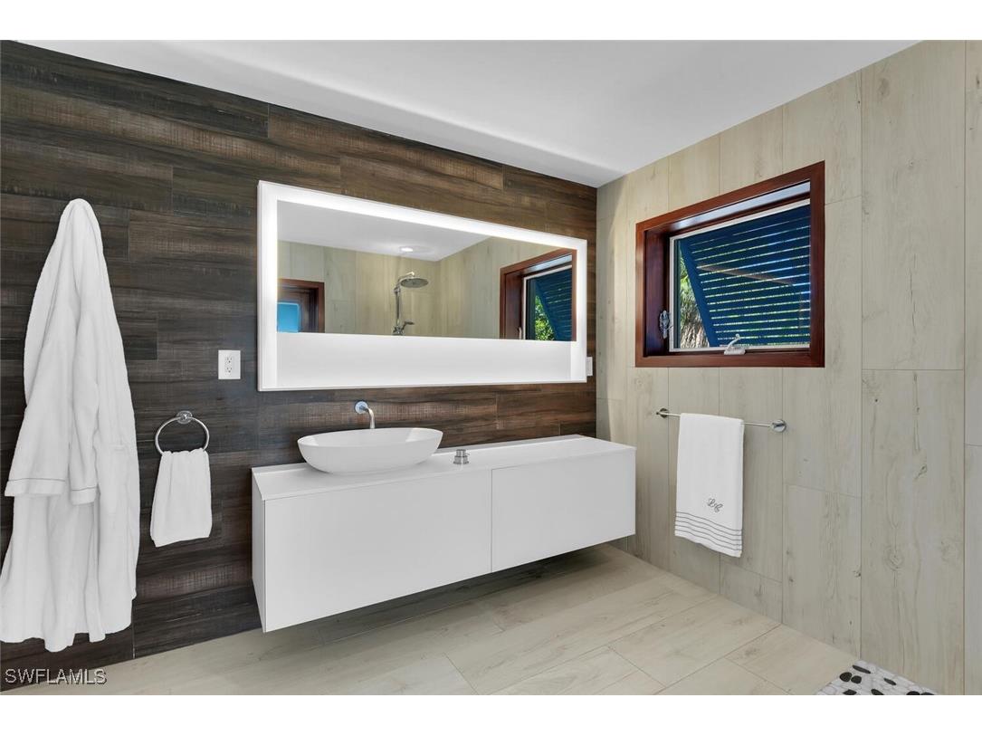 795 18th Avenue S Naples FL 34102 225073603 image33