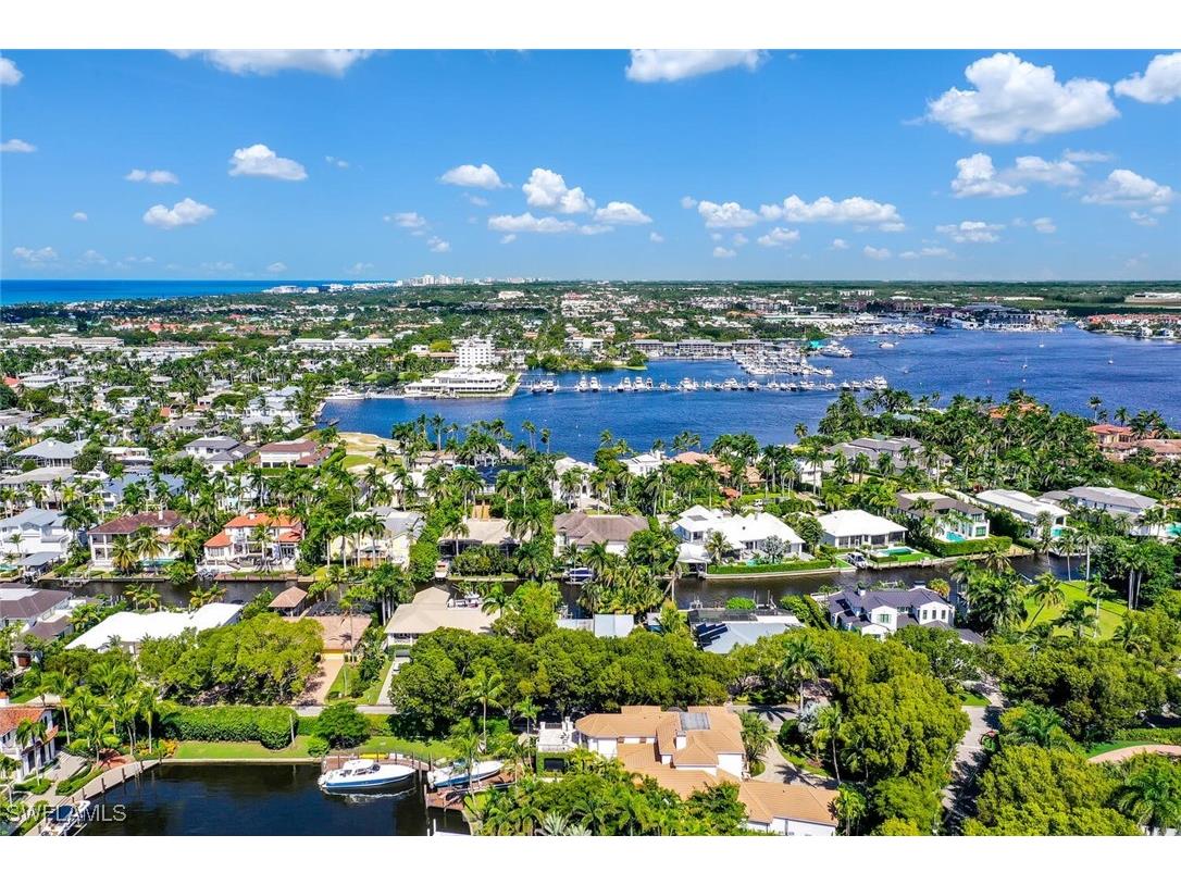 795 18th Avenue S Naples FL 34102 225073603 image46