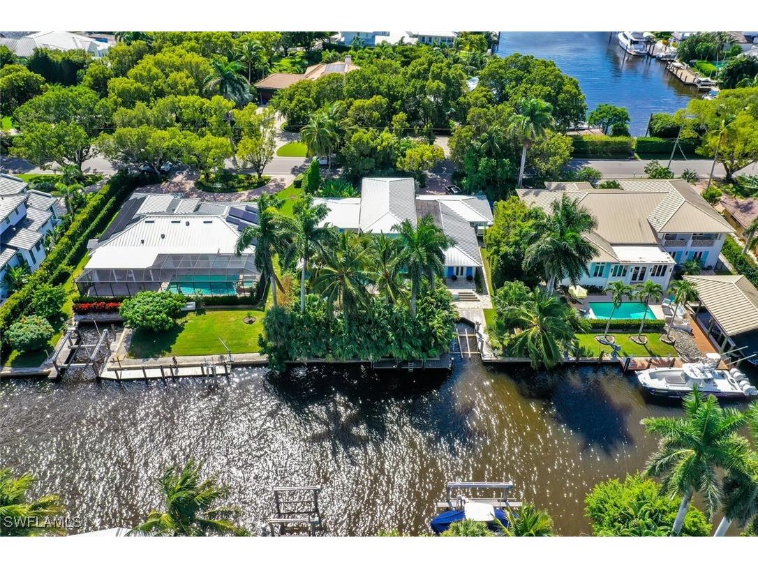 795 18th Avenue S Naples FL 34102 225073603 image48