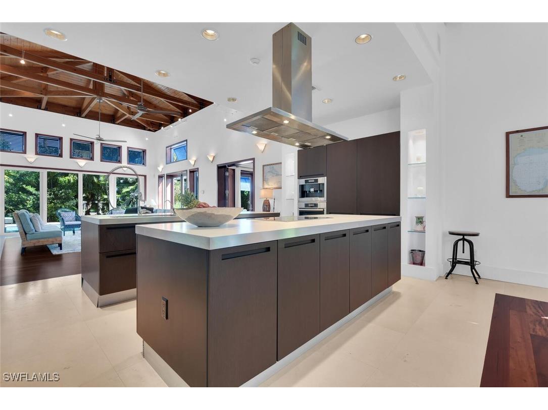 795 18th Avenue S Naples FL 34102 225073603 image8