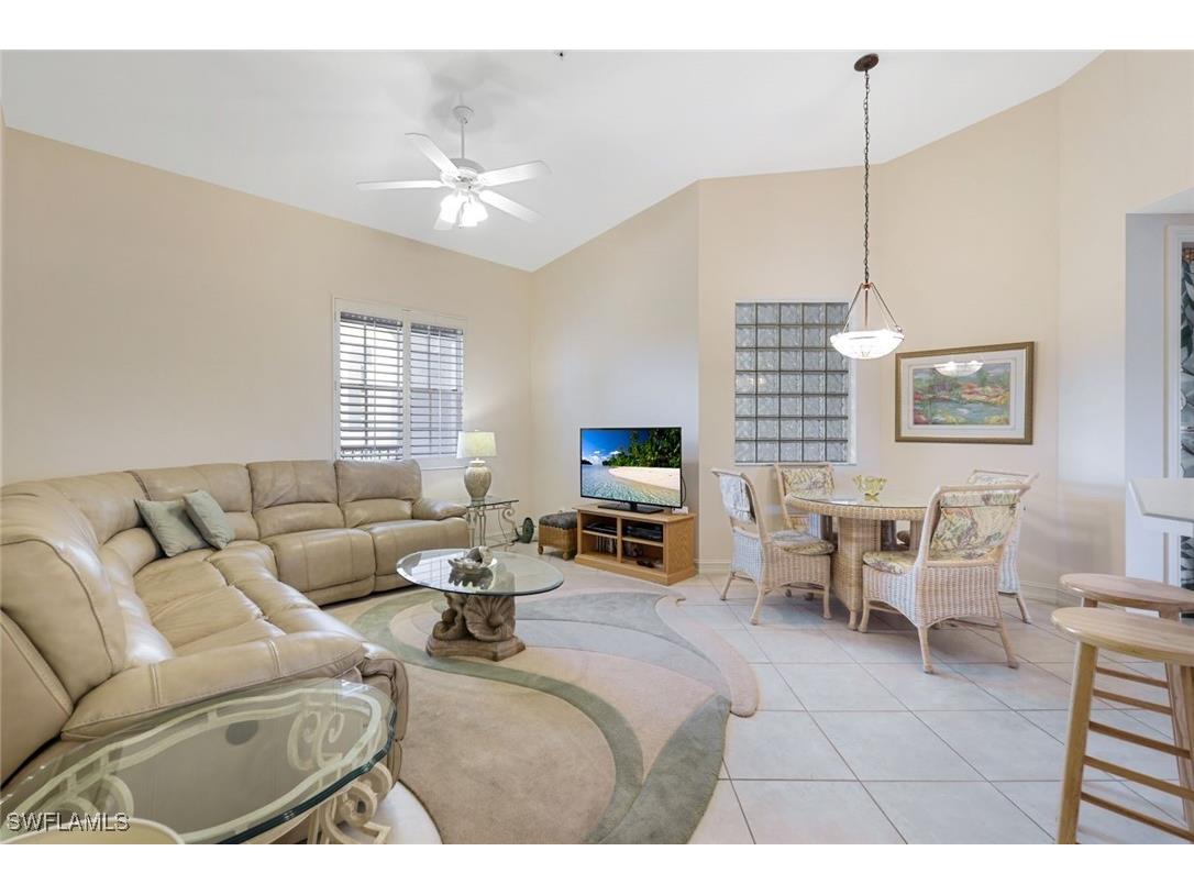 795 Bentwater Circle #202 Naples FL 34108 225076518 image10