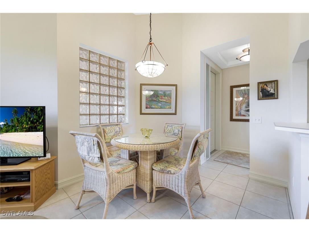 795 Bentwater Circle #202 Naples FL 34108 225076518 image19