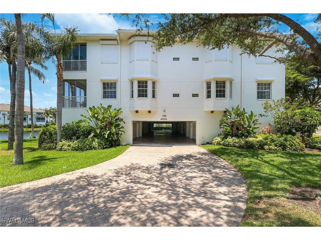 795 Bentwater Circle #202 Naples FL 34108 225076518 image31