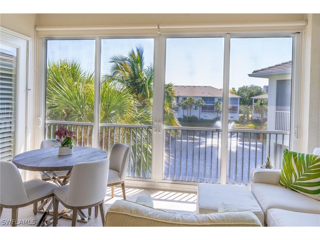 795 Bentwater Circle #204 Naples FL 34108 224038320 image1