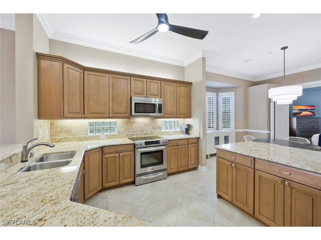 795 Bentwater Circle #204 Naples FL 34108 225083324 image12