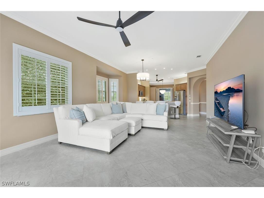 795 Bentwater Circle #204 Naples FL 34108 225083324 image8