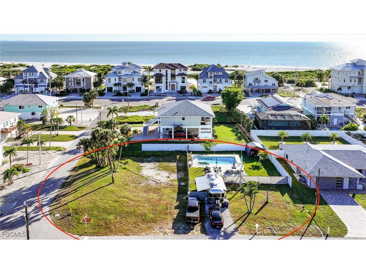 7950 Buccaneer Drive Fort Myers Beach FL 33931 2025024420 image4