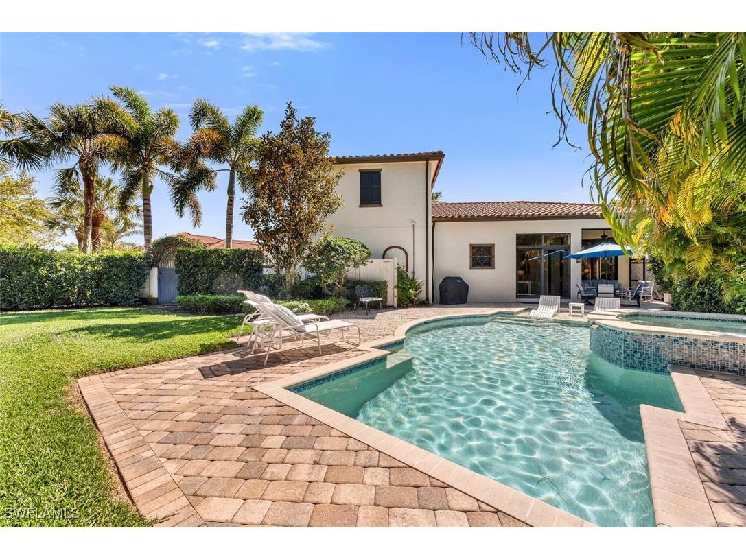 7955 Cordoba Place Naples FL 34113 225026587 image1