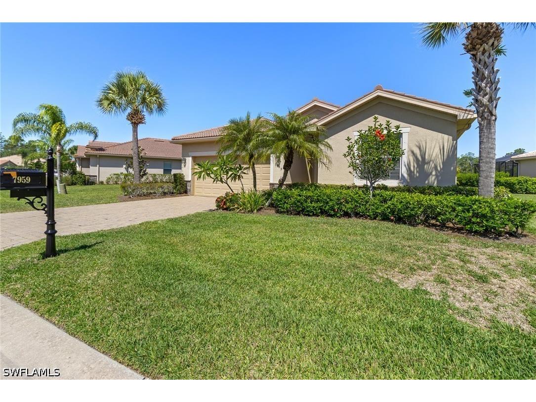 7959 Princeton Drive Naples FL 34104 226022723 image24