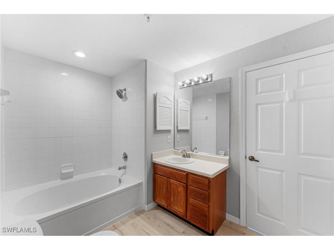 7960 Preserve Circle #625 Naples FL 34119 225076923 image9