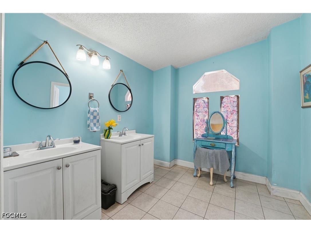 7962 Bartholomew Drive North Fort Myers FL 33917 2026026034 image12