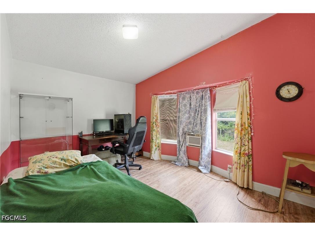 7962 Bartholomew Drive North Fort Myers FL 33917 2026026034 image16
