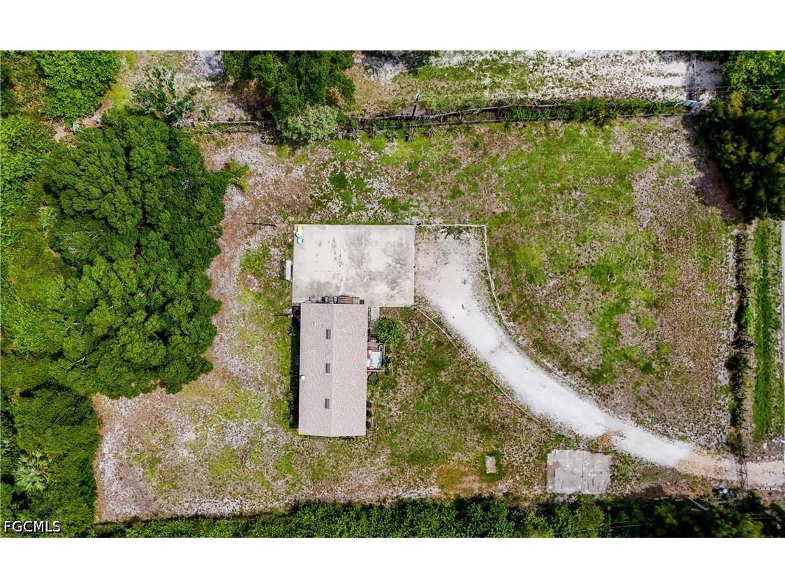 7962 Bartholomew Drive North Fort Myers FL 33917 2026026034 image26