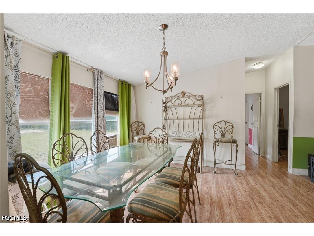 7962 Bartholomew Drive North Fort Myers FL 33917 2026026034 image5