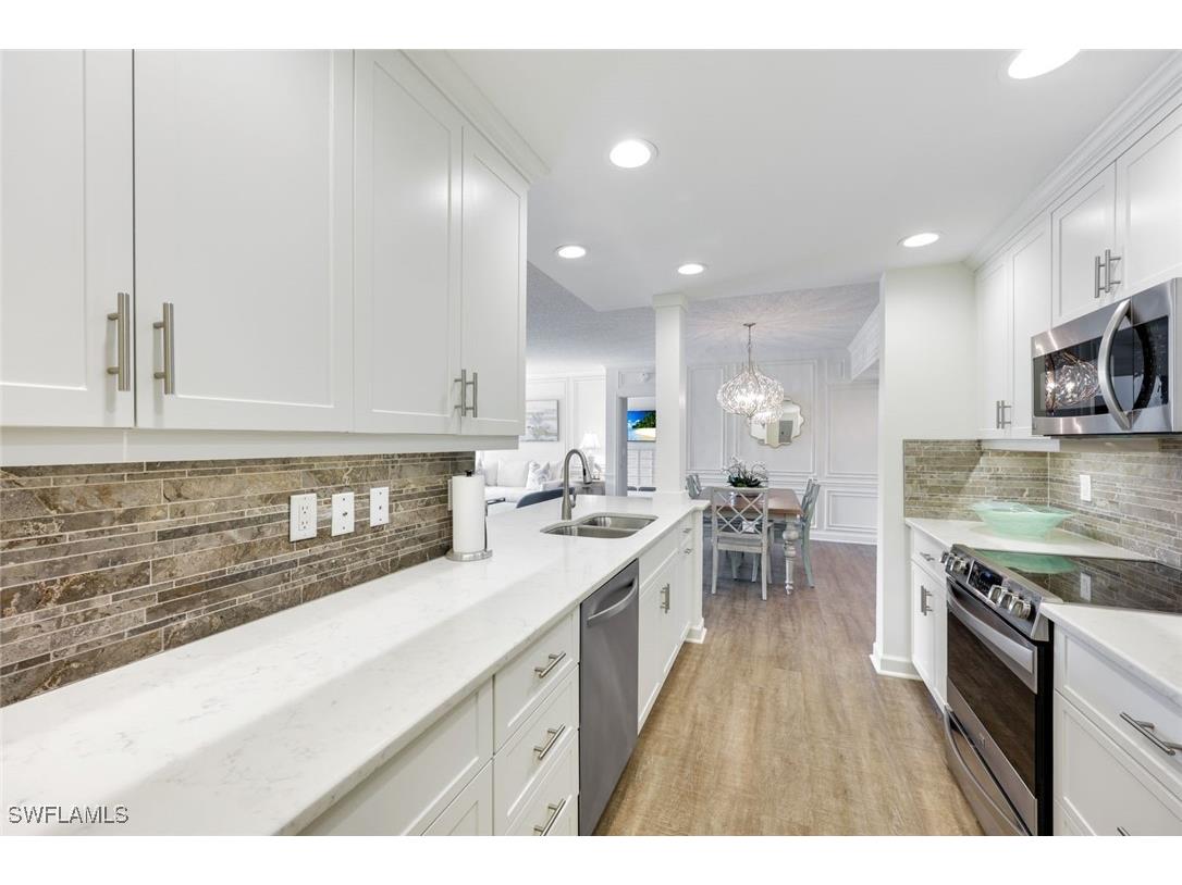 797 Willowbrook Drive #203 Naples FL 34108 225083028 image8