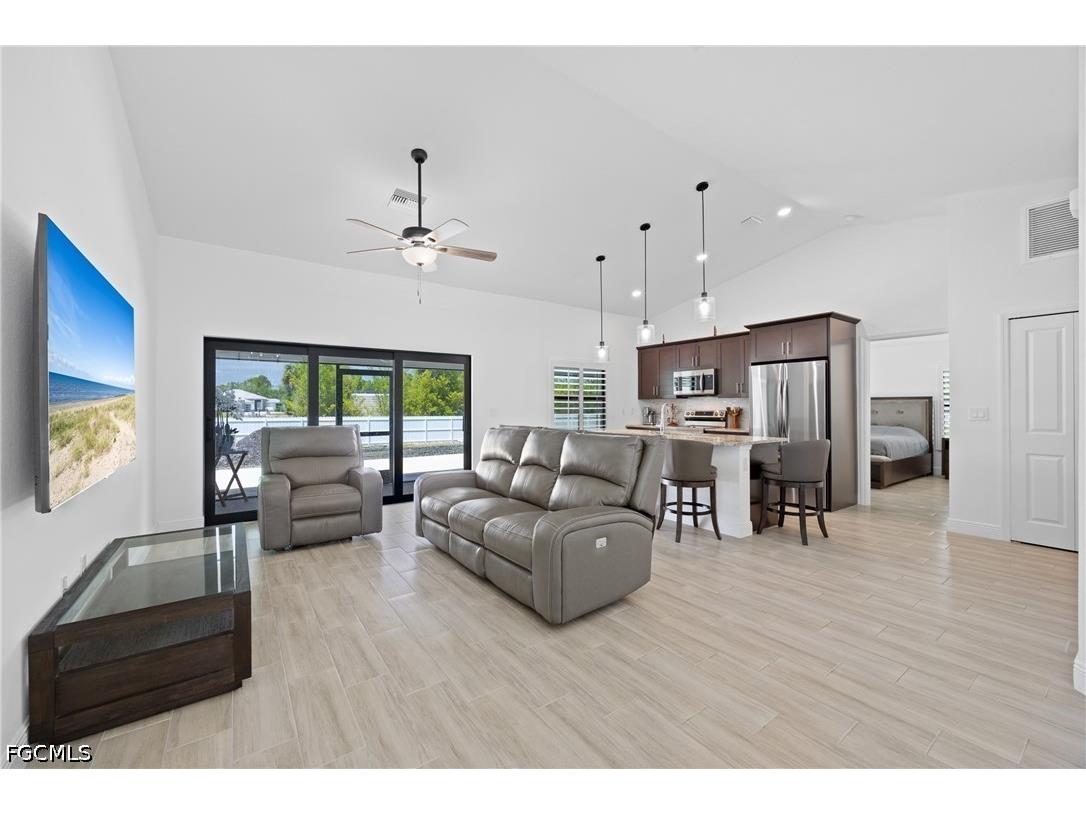 7978 23rd Place Labelle FL 33935 2026018275 image3