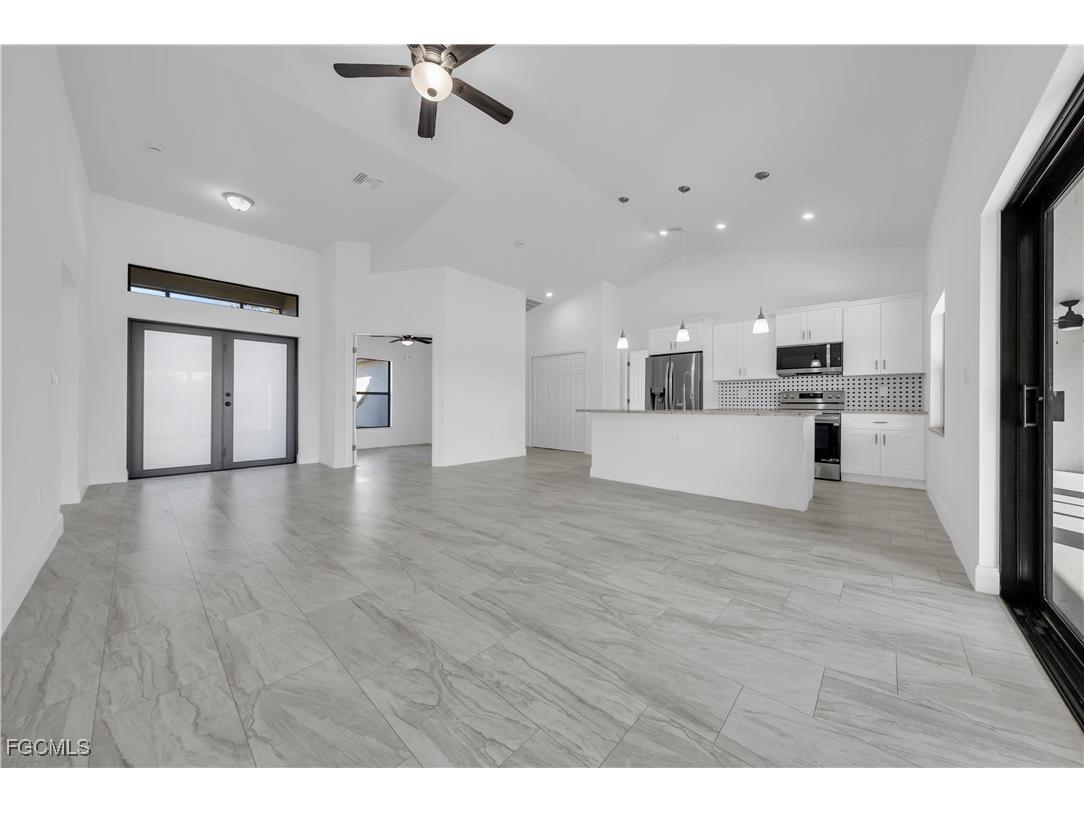 7979 16th Place Labelle FL 33935 2026003873 image4