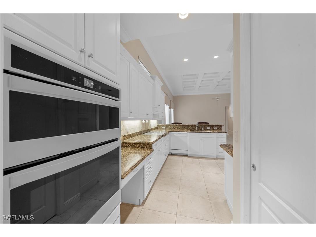 798 97th Avenue N Naples FL 34108 225076273 image14