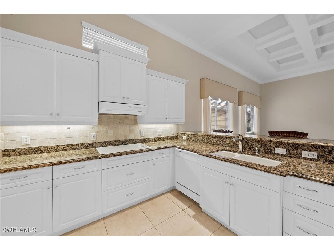 798 97th Avenue N Naples FL 34108 225076273 image15