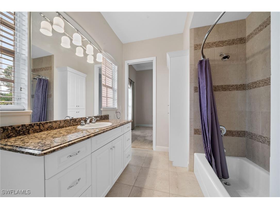 798 97th Avenue N Naples FL 34108 225076273 image18