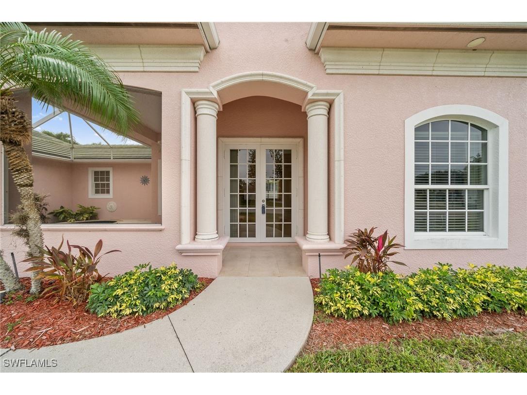 798 97th Avenue N Naples FL 34108 225076273 image3