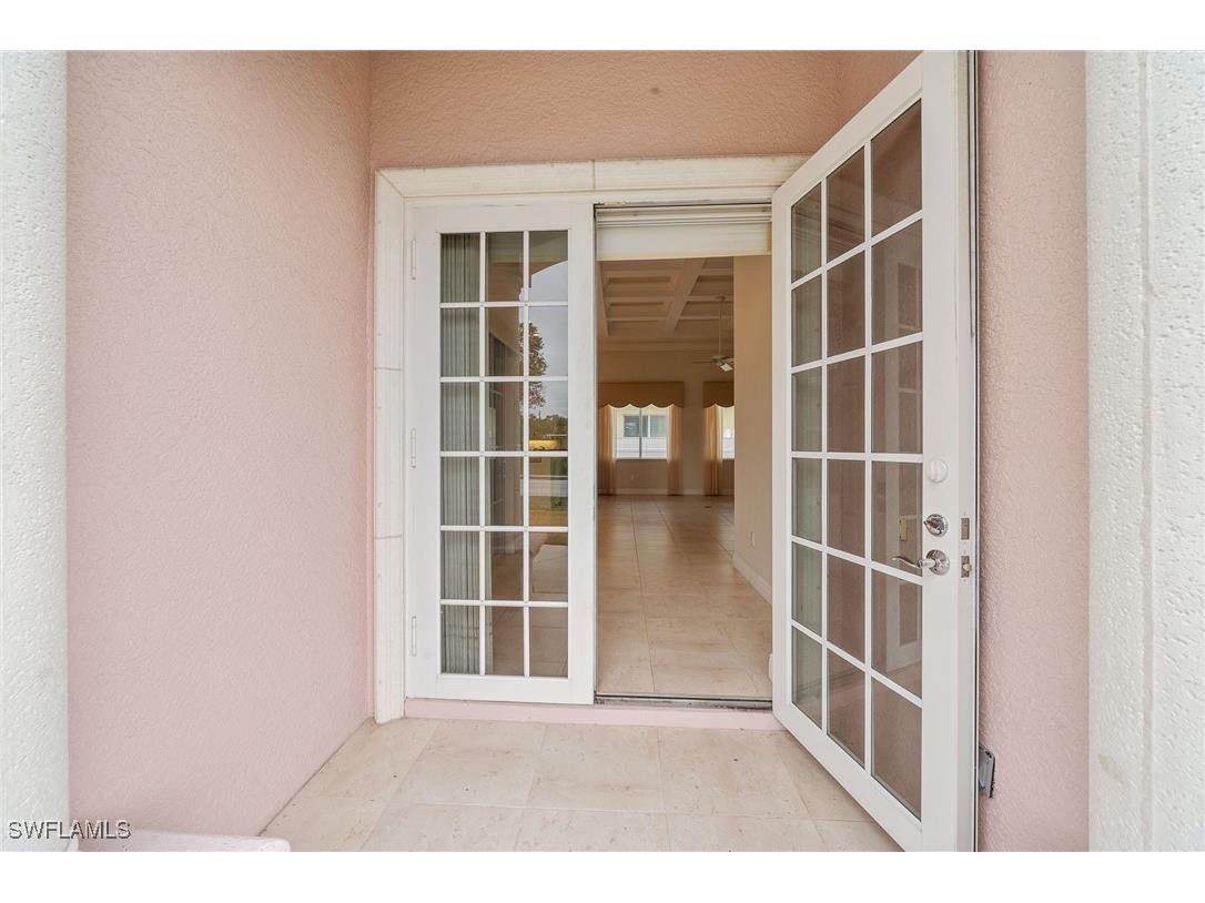 798 97th Avenue N Naples FL 34108 225076273 image5