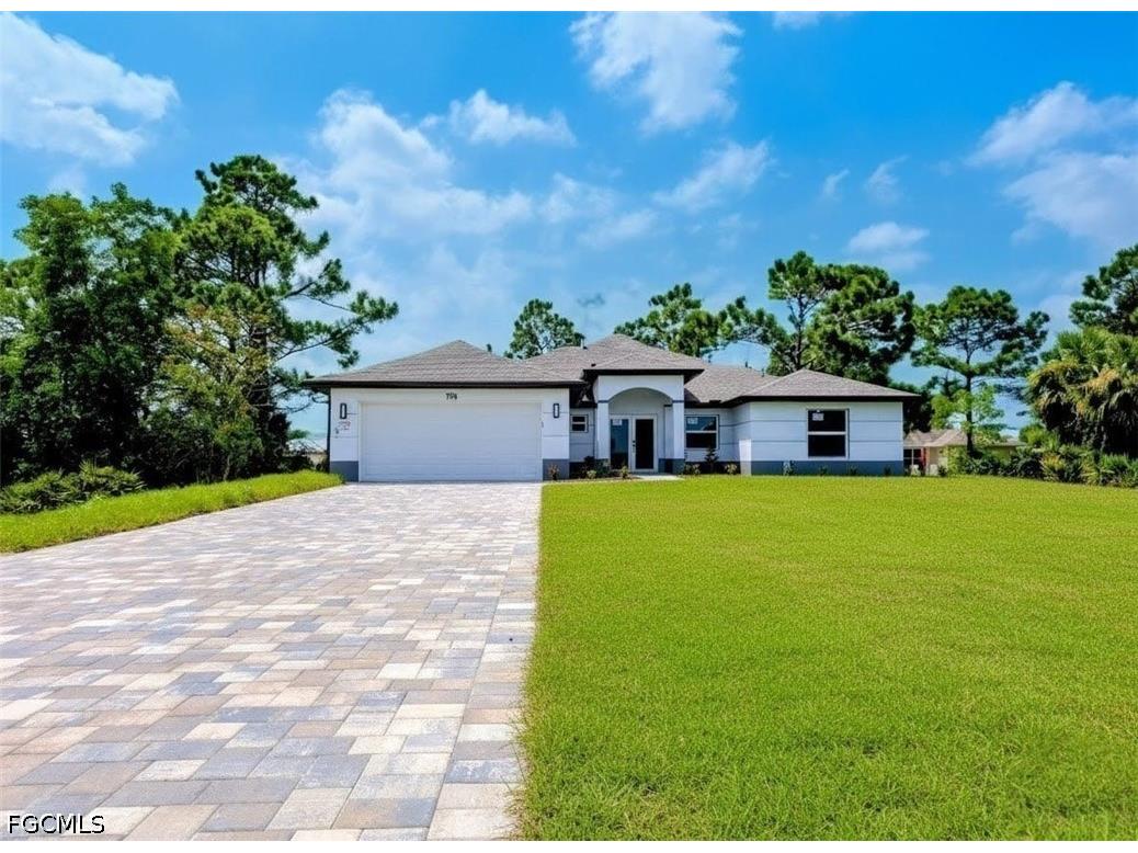 798 Bell Boulevard S Lehigh Acres FL 33974 2026016801 image1