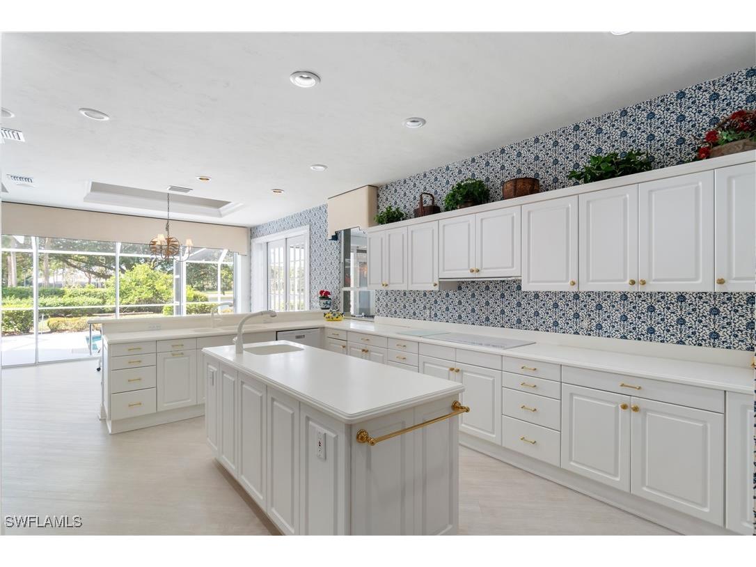 798 Brentwood Point Naples FL 34110 225049756 image10