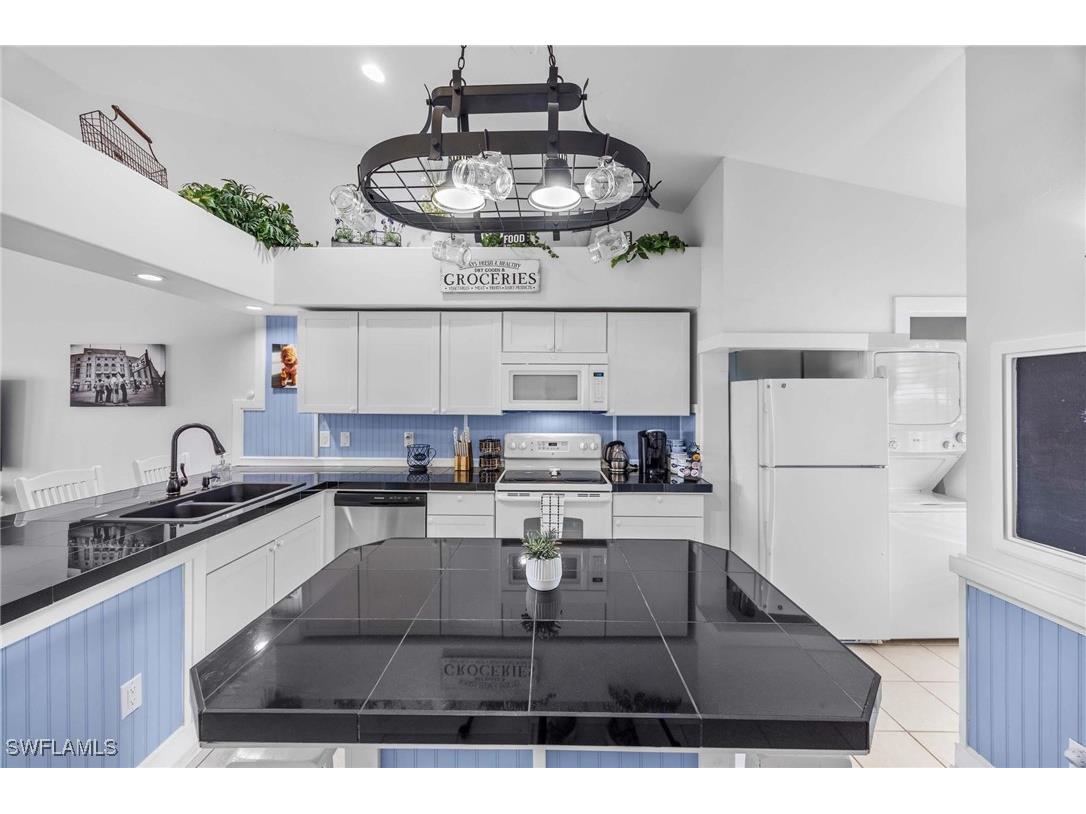 7980 Mahogany Run Lane #123 Naples FL 34113 224081889 image1