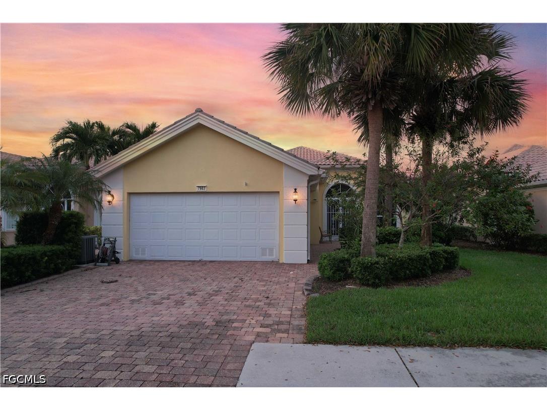 7983 Valentina Court Naples FL 34114 2026016299 image29