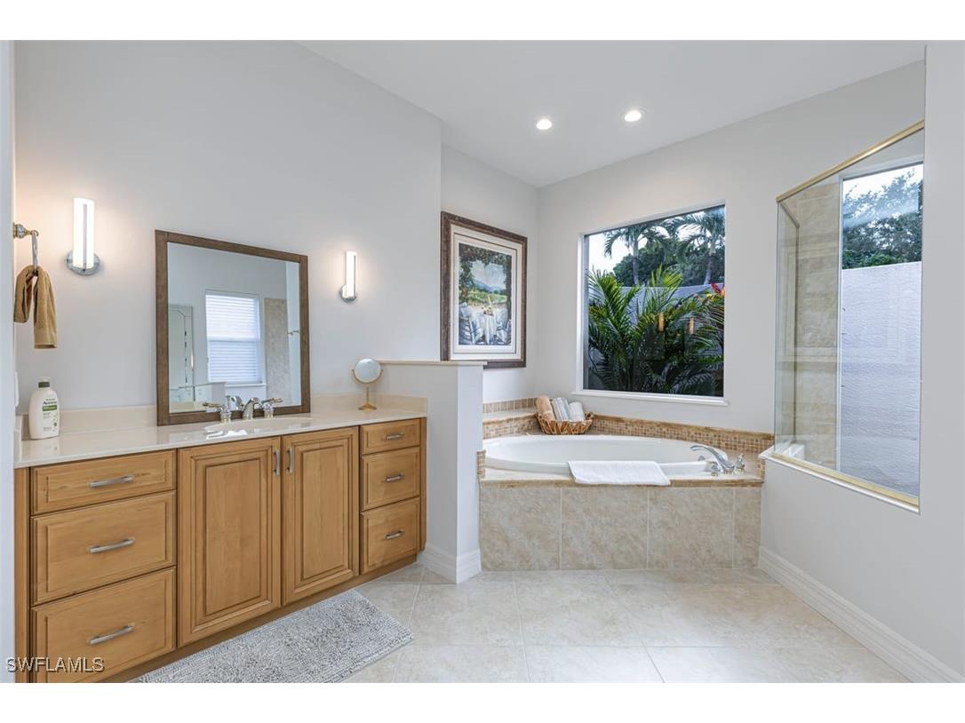 7984 Tiger Lily Drive Naples FL 34113 225081681 image25