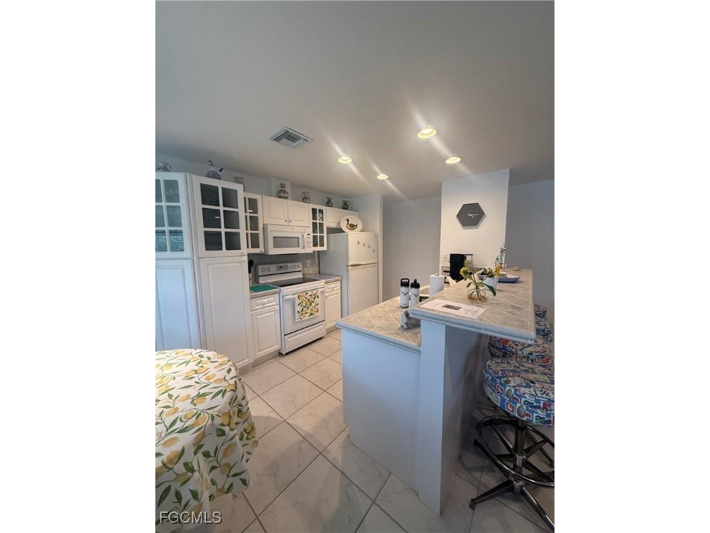 799 94th Avenue N Naples FL 34108 2025015019 image16